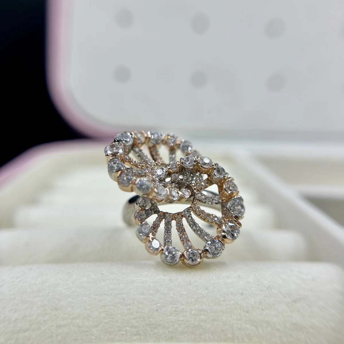 Circular Radiance Ring