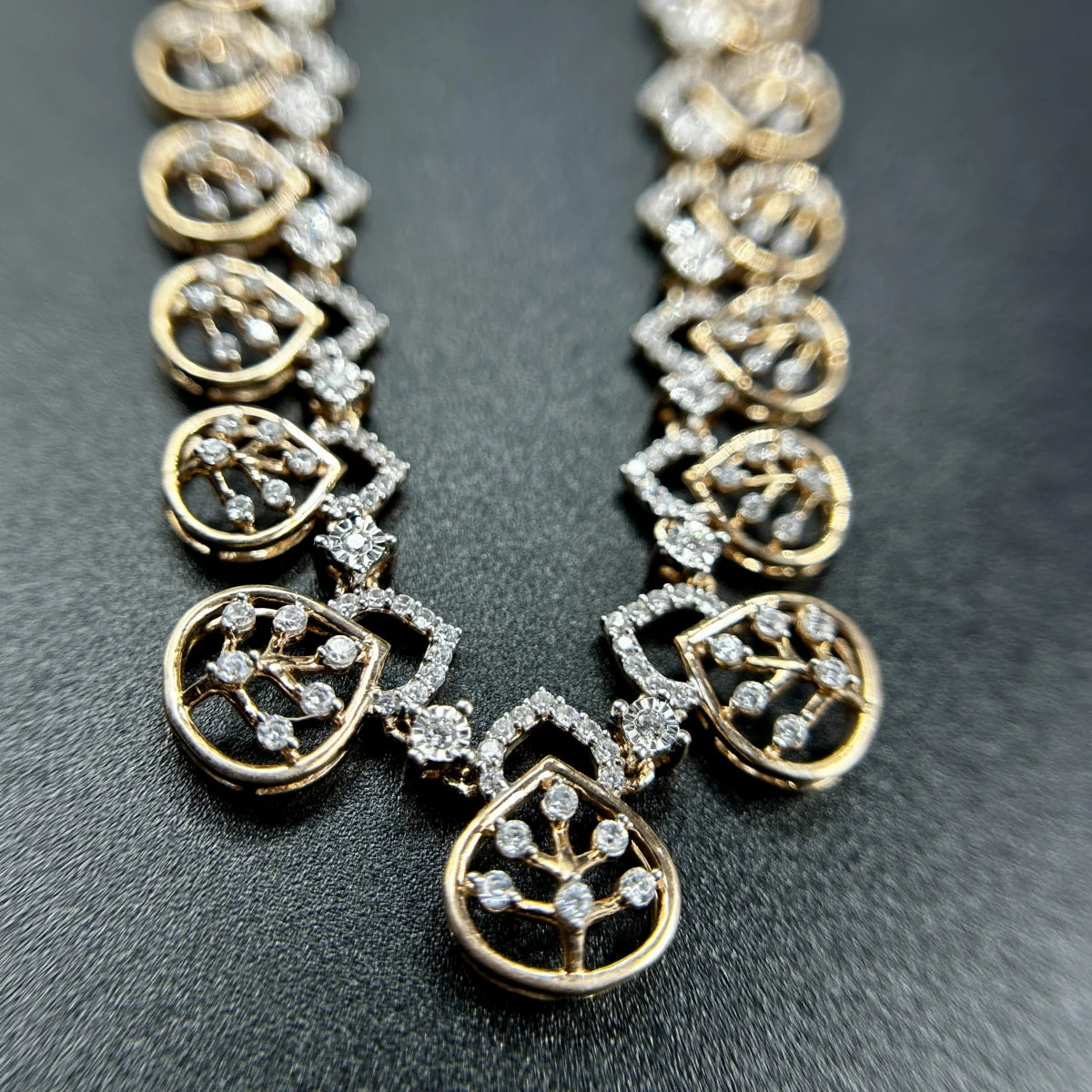 Botanica Leaf Drop Necklace