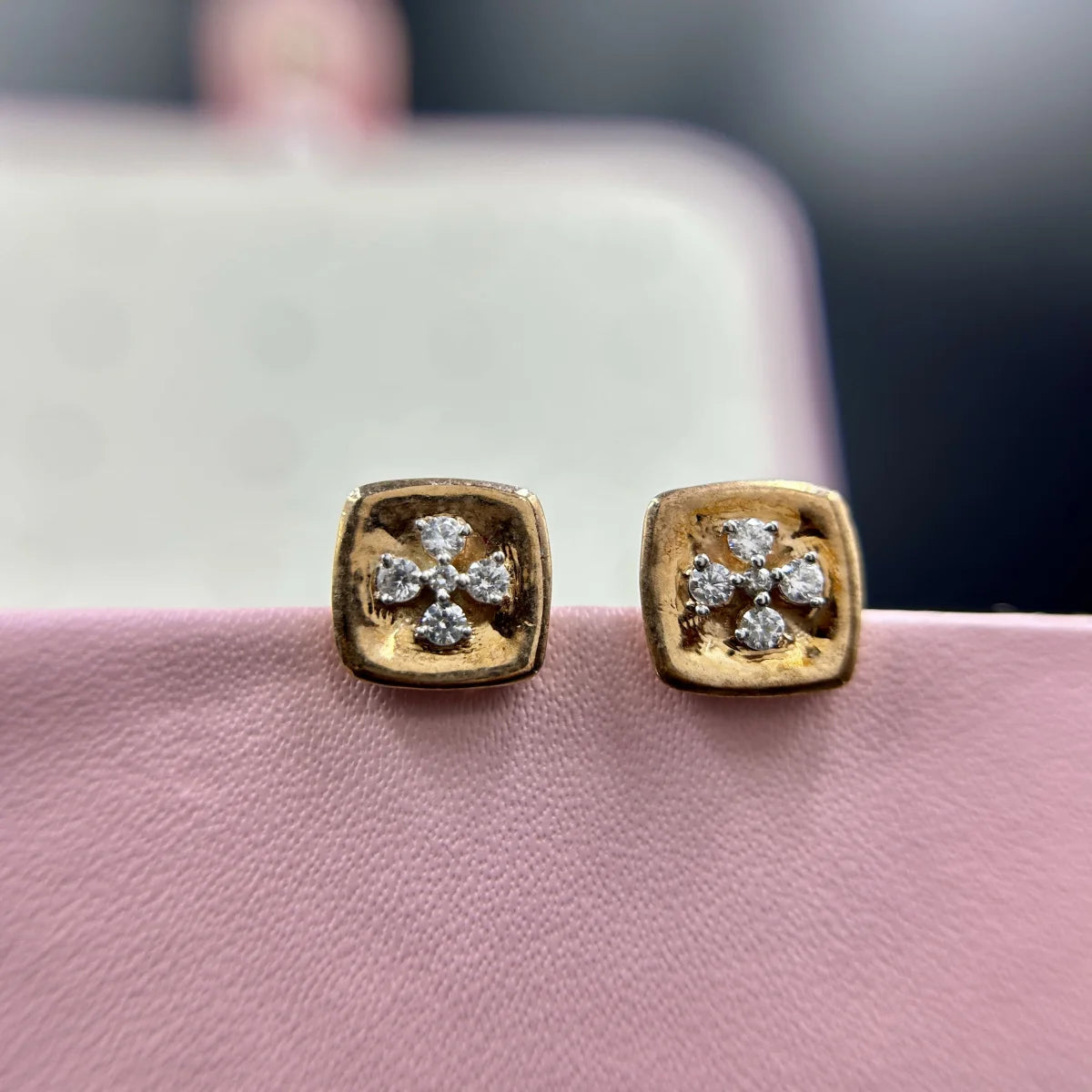 Minimal Square Stud Earrings