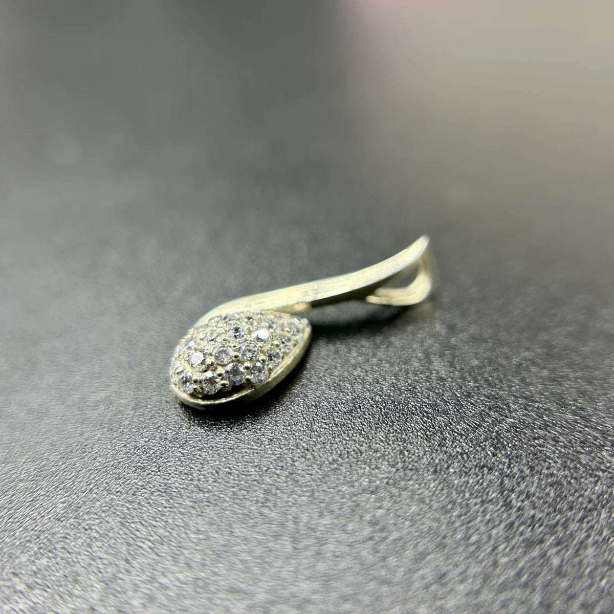Luna Teardrop Shine Pendant