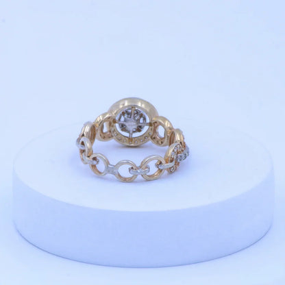 Regal Halo Chain Ring