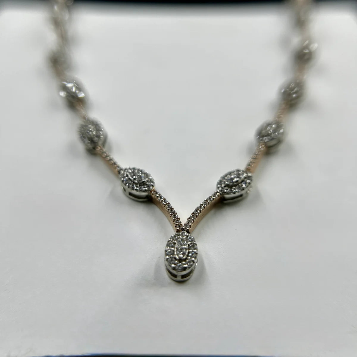 Oval Luxe Solitaire Necklace