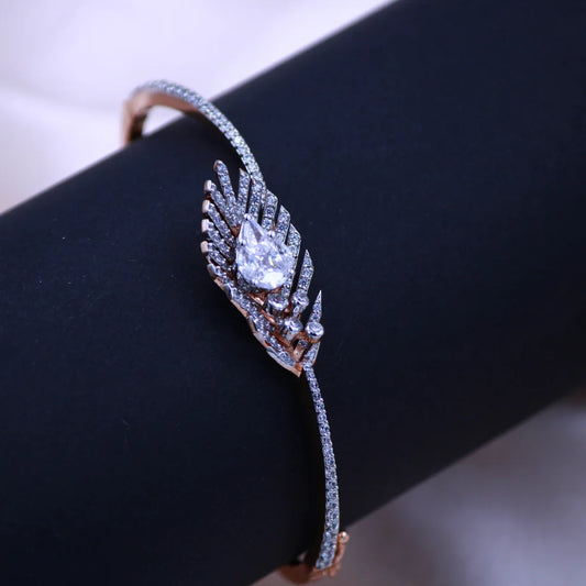 Feather Grace Silver Bracelet