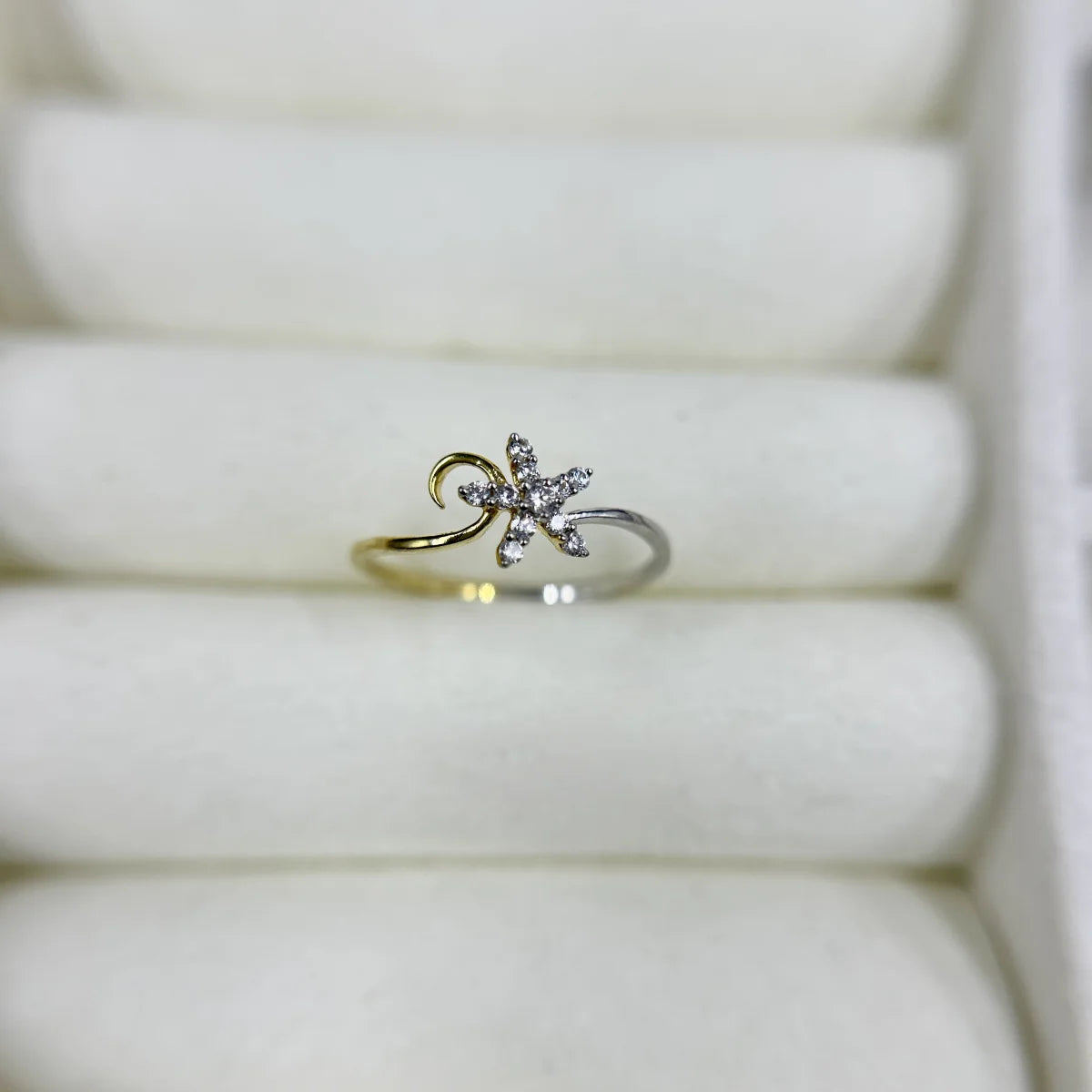 Star Swirl Ring