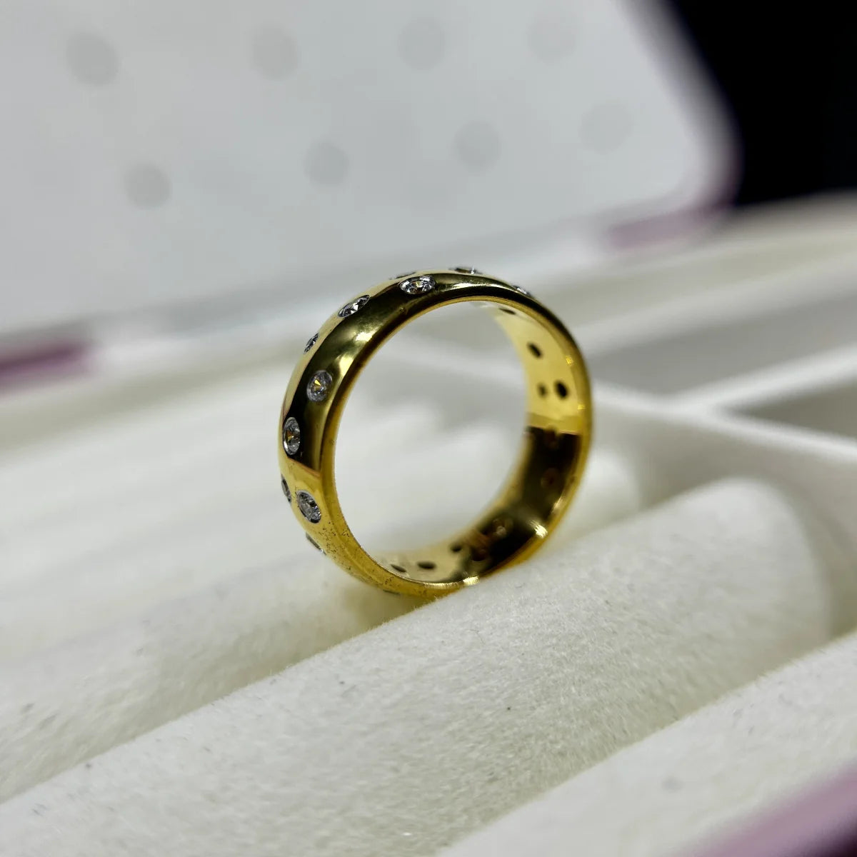 Regal Arc Cluster Ring