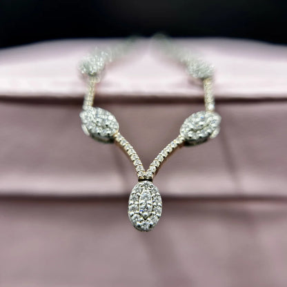 Oval Luxe Solitaire Necklace