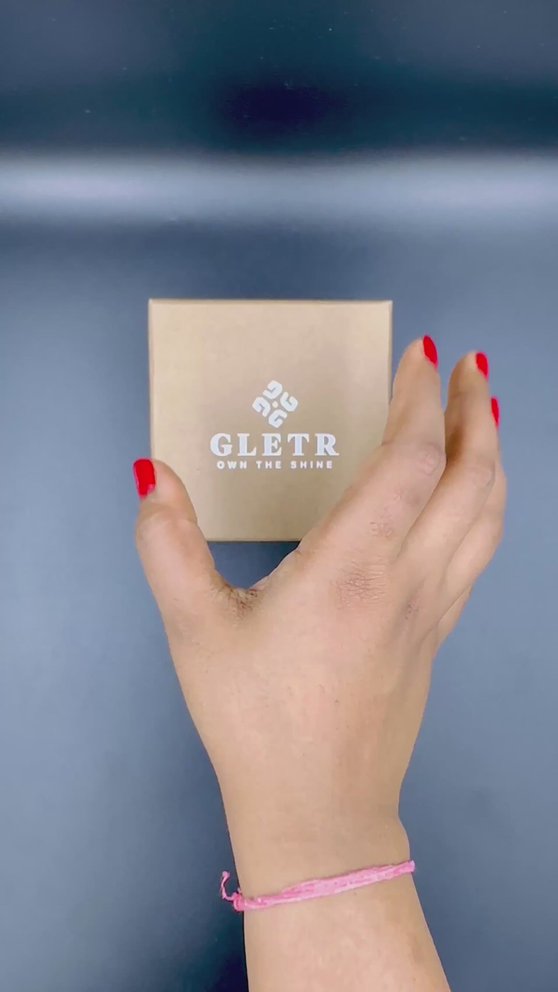 Twisted Band CZ Silver Ring - Product Video