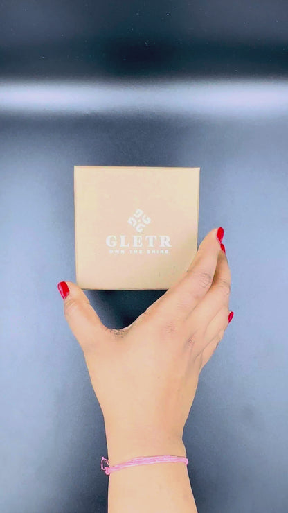 Grand Solitaire Statement Ring - Product Video