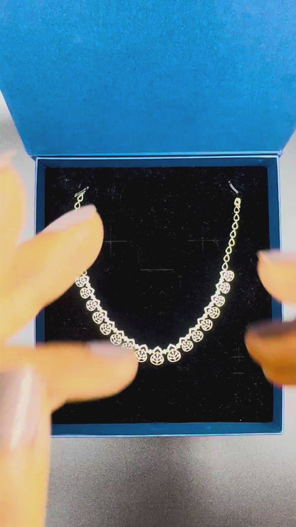 Botanica Leaf Drop Necklace - Product Video