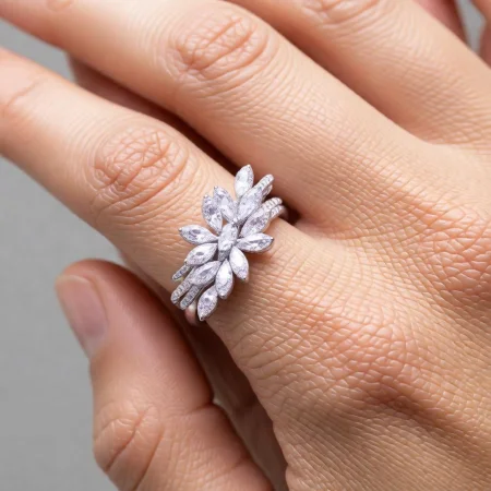 Dual Tone Floral Cluster Ring