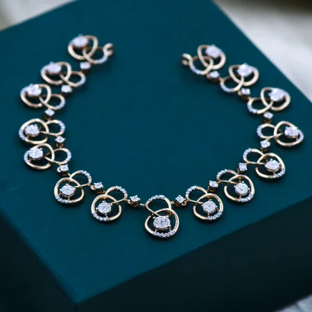 Interlocked Halo Circle Necklace