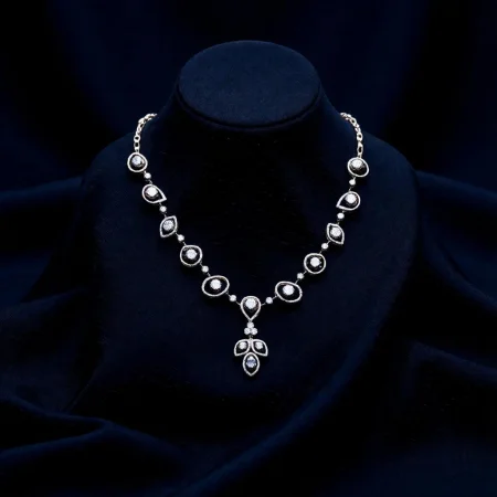 Regal Drop Motif Necklace