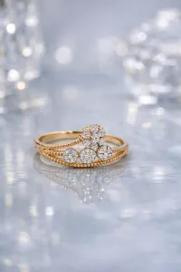 Trio Bloom Cluster Ring
